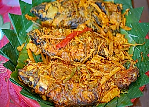 BUDAYA Batak Toba yang kaya tidak hanya terlihat dari adat istiadat dan seni, tetapi juga dari kekayaan kulinernya yang menjadi salah satu warisan leluhur
