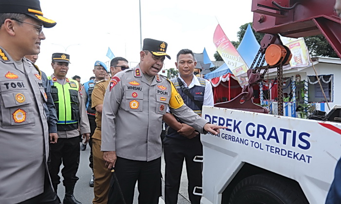 Mobilitas kendaraan masuk dan keluar Sumatera Utara mengalami lonjakan signifikan dalam 24 jam terakhir, menjelang perayaan Natal dan Tahun Baru