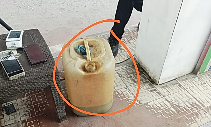 Juni Harahap (47), pengendara mobil antar-provinsi menyebutkan, ia lebih suka dan merasa nyaman mengisi Pertaite di SPBU Sipoholon dari pada di Tarutung. Ia mengaku lebih percaya ukuran literan di Sipohoholon.