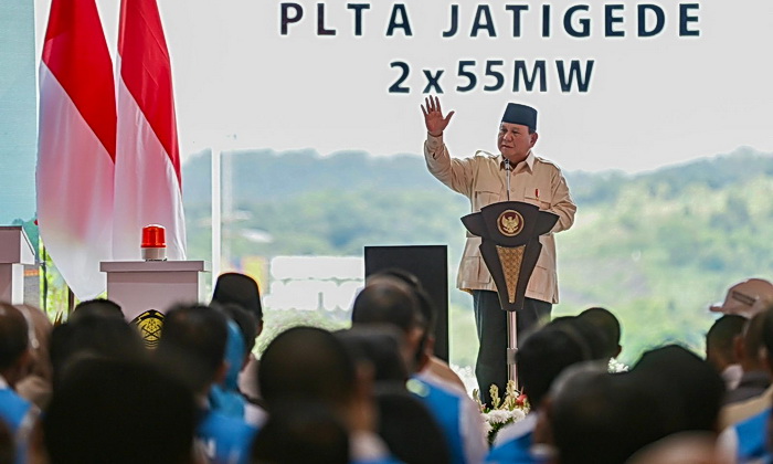 Presiden Republik Indonesia (RI), Prabowo Subianto meresmikan 37 proyek ketenagalistrikan mulai dari pembangkit, jaringan transmisi sampai dengan gardu induk yang tersebar di 18 provinsi se-Indonesia.