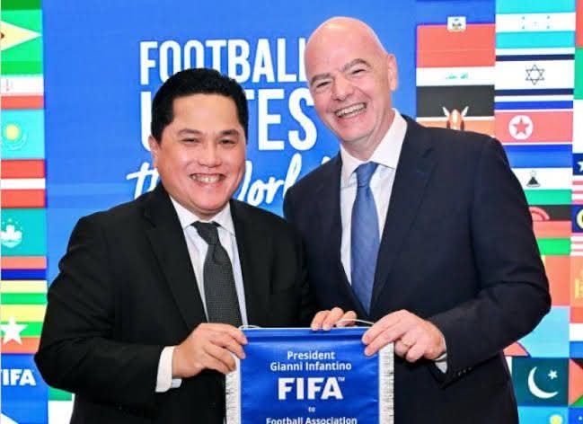 pssi terima penghargaan fifa