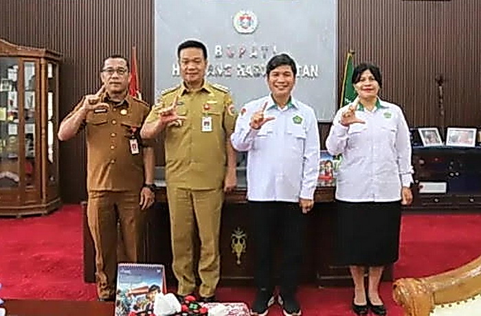 Institut Agama Kristen Negeri (IAKN) Tarutung melakukan audiensi kepada Bupati Humbahas Dr Oloan Paniaran Nababan, Senin (21/7/2025)