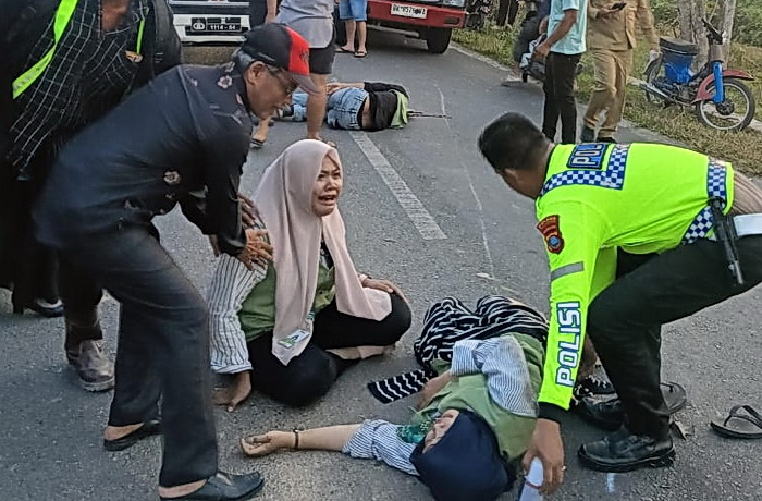 Kecelakaan maut yang merenggut dua nyawa mahasiswa Universitas Muslim Nusantara (UMN) Al-Washliyah Sumatera Utara (Sumut) di Jalan Lima Puluh – Simpang Dolok, Kabupaten Batubara