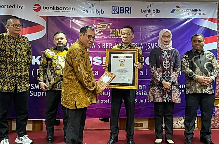 Serikat Media Siber Indonesia (SMSI) menggelar Konvensi Nasional bertajuk 'Sinergi dalam Membangun dan Menegakkan Supremasi Hukum Menuju Indonesia Emas 2045', di The Jayakarta Hotel, Jakarta, Jumat (25/7/2025).