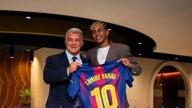 lamine yamal perpanjang kontrak bersama barcelona