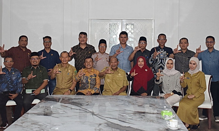 Panitia Khusus (Pansus) Rencana Pembangunan Jangka Menengah Daerah (RPJMD) DPRD Kabupaten Langkat, Senin (14/7/2025), melakukan audiensi dengan Bupati