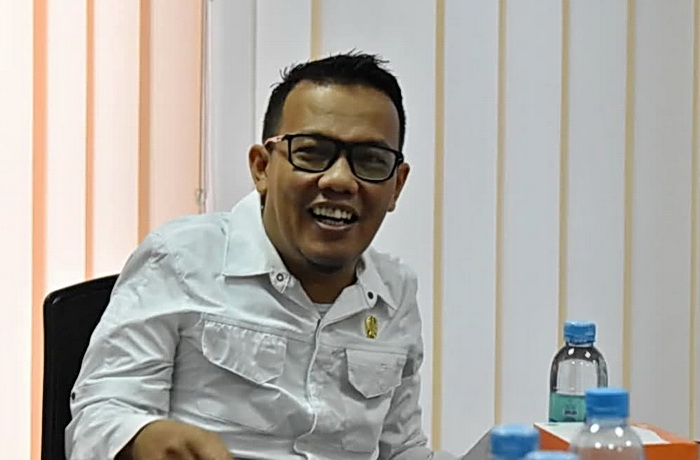 Anggota Panitia Khusus (Pansus) Ranperda RPJMD Kota Medan 2025-2029 Datuk Iskandar Muda, menekankan pentingnya peningkatan kualitas dan kesejahteraan tenaga kesehatan dalam rencana pembangunan daerah.