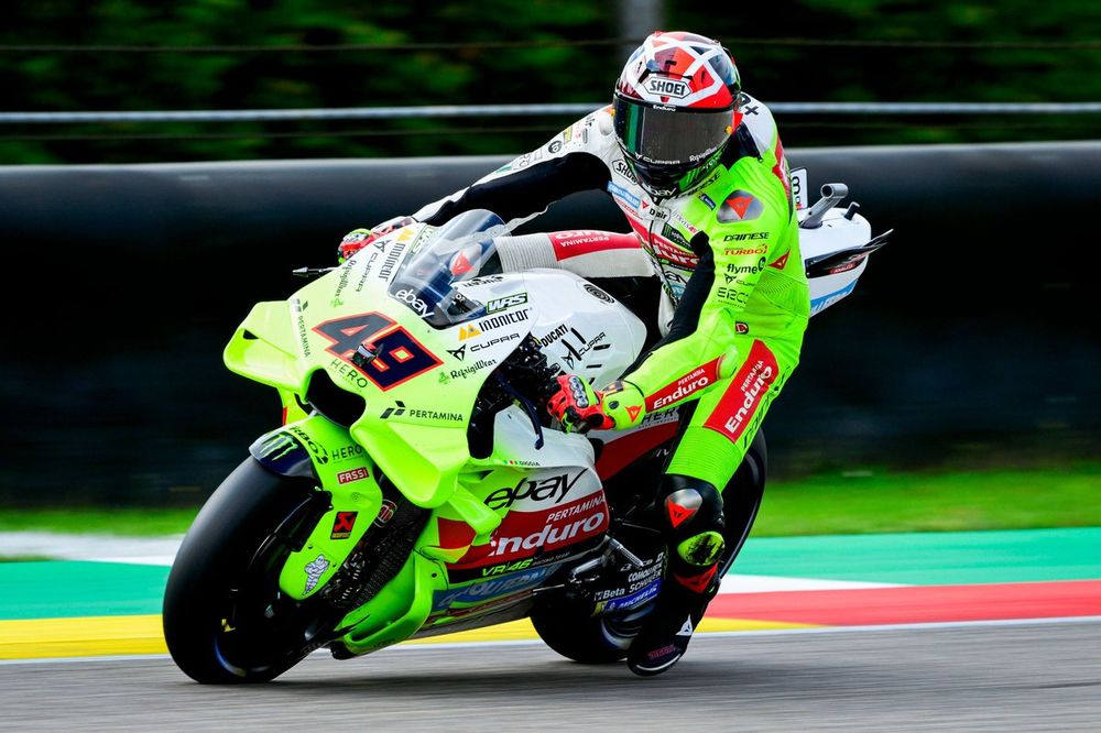 pembalap pertamina enduro vr46