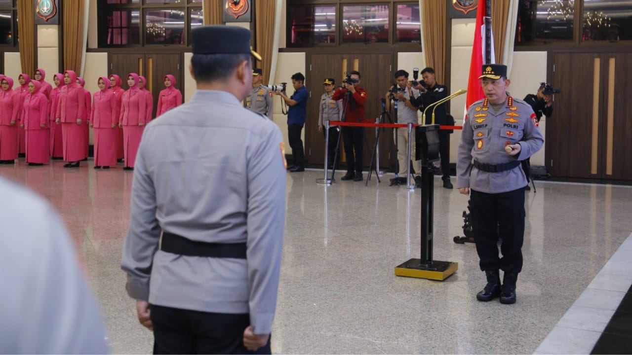 perwira tinggi polri