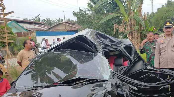 pt kereta api indonesia tutup perlintasan