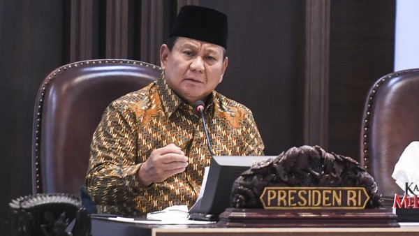 presiden prabowo tergetkan kemiskinan turun