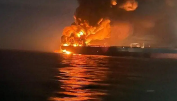 kapal tanker rusia diserang drone