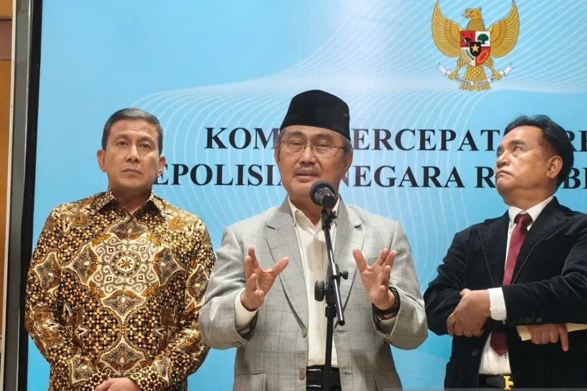 ketua komisi percepatan reformasi polri jimly asshiddiqie