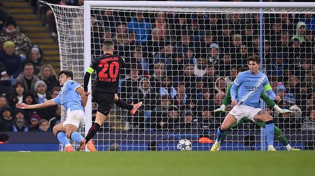 manchester city menelan kekalan perdana