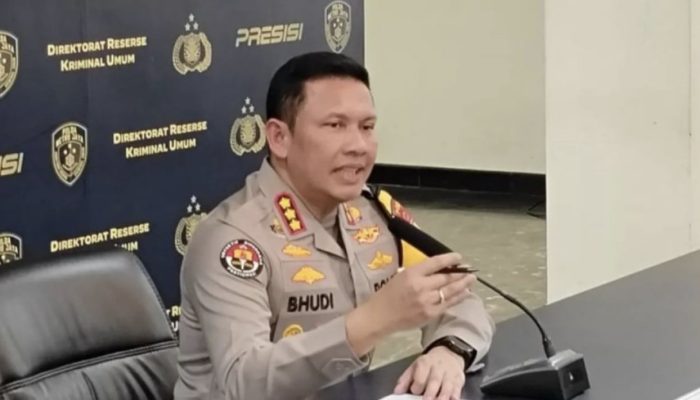 polda metro jaya roy ruryo tidak ditahan