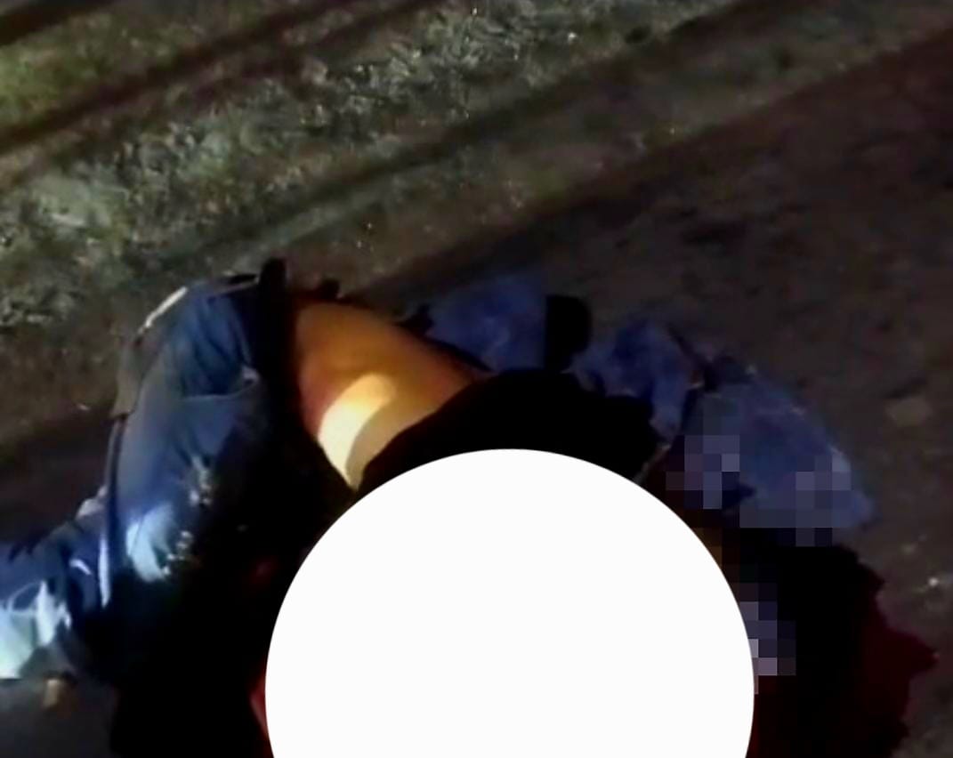 Korban lakalantas di TKP. TOPMETRO.NEWS | rudy hartono