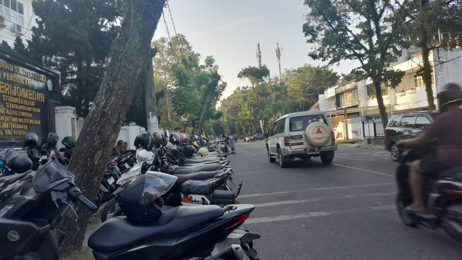 Cuaca hari ini dominan hujan ringan. TOPMETRO.NEWS | DP SILALAHI