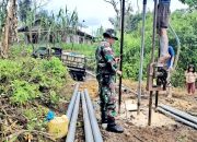 Satgas TMMD Ke-127 Kodim 0207/Simalungun dan Warga Gotong Royong Bangun Sumur Bor