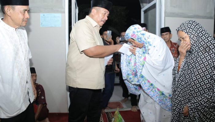 Bupati Asahan Safari Ramadhan di Musholla Hiyatullah Desa Air Teluk Hesa