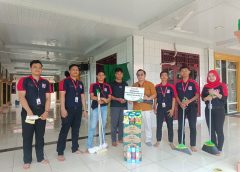 Alfamidi-Unilever Bersihkan 11 Masjid di Medan dan Deli Serdang
