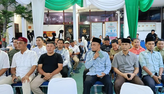 Kejaksaan Negeri (Kejari) Asahan berbagi takjil dan buka puasa bersama insan pers di kantor Kejari Asahan, Kamis (12/3/2026).