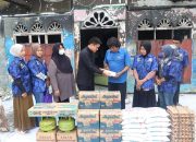 Ricky Anthony Bantu Korban Kebakaran di Desa Sambirejo