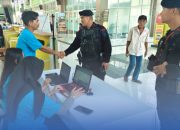 Brimob Polda Sumut Siaga Awasi Arus Mudik Balik di Terminal Amplas