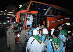 Bupati Asahan Lepas Keberangkatan 241 Calhaj Kloter 7