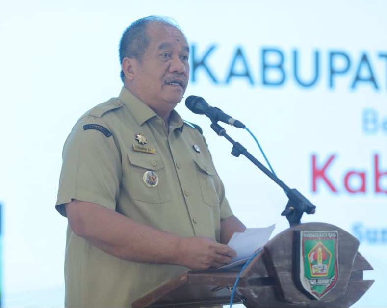 Bupati Asahan Taufik Zainal Abidin SSos MSi buka bimbingan teknis calon Kab/Kota percontohan anti korupsi diaula Melati, Rabu (6/5).