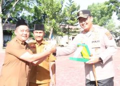 Dedikasi Kepedulian Penanganan Banjir, Polres Langkat Terima Penghargaan dari 18 Kepala Desa