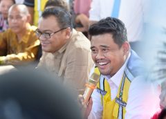 Bobby Nasution Tinjau Jalan Rusak di Galang, Pastikan Perbaikan Segera Dimulai dan Galian C Ilegal Ditutup