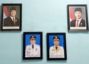 Foto Wabup Lom Lom di Kantor Camat Sunggal Terpasang Sudah Rusak, Wakil Ketua Gerindra Deliserdang Kecewa dan Tersinggung
