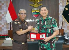 Perkuat Koordinasi Kelembagaan, Kajati Sumut Bertemu Pangdam I/BB