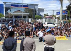 Kasus Penyerangan Kantor LMP Karo Mandek Hampir Setahun, Ratusan Massa Geruduk Polres Tuntut Keadilan
