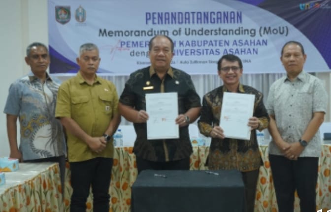 UNA dengan Pemkab Asahan menjalin kerja sama dalam rangka memperkuat Tri Dharma Perguruan Tinggi yang meliputi bidang pendidikan, penelitian dan pengabdian kepada masyarakat. 