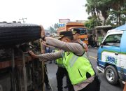 Tabrakan Beruntun di Sibolangit, Polisi Gercep Evakuasi Korban dan Pulihkan Arus Lalu Lintas