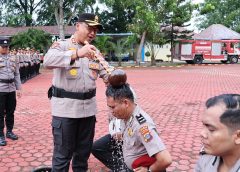 53 Personel Polres Langkat Naik Pangkat