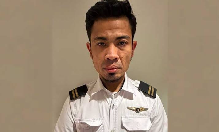 pilot malaysia airlines.