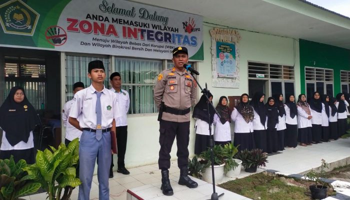 Police Goes To School Polres Dairi.