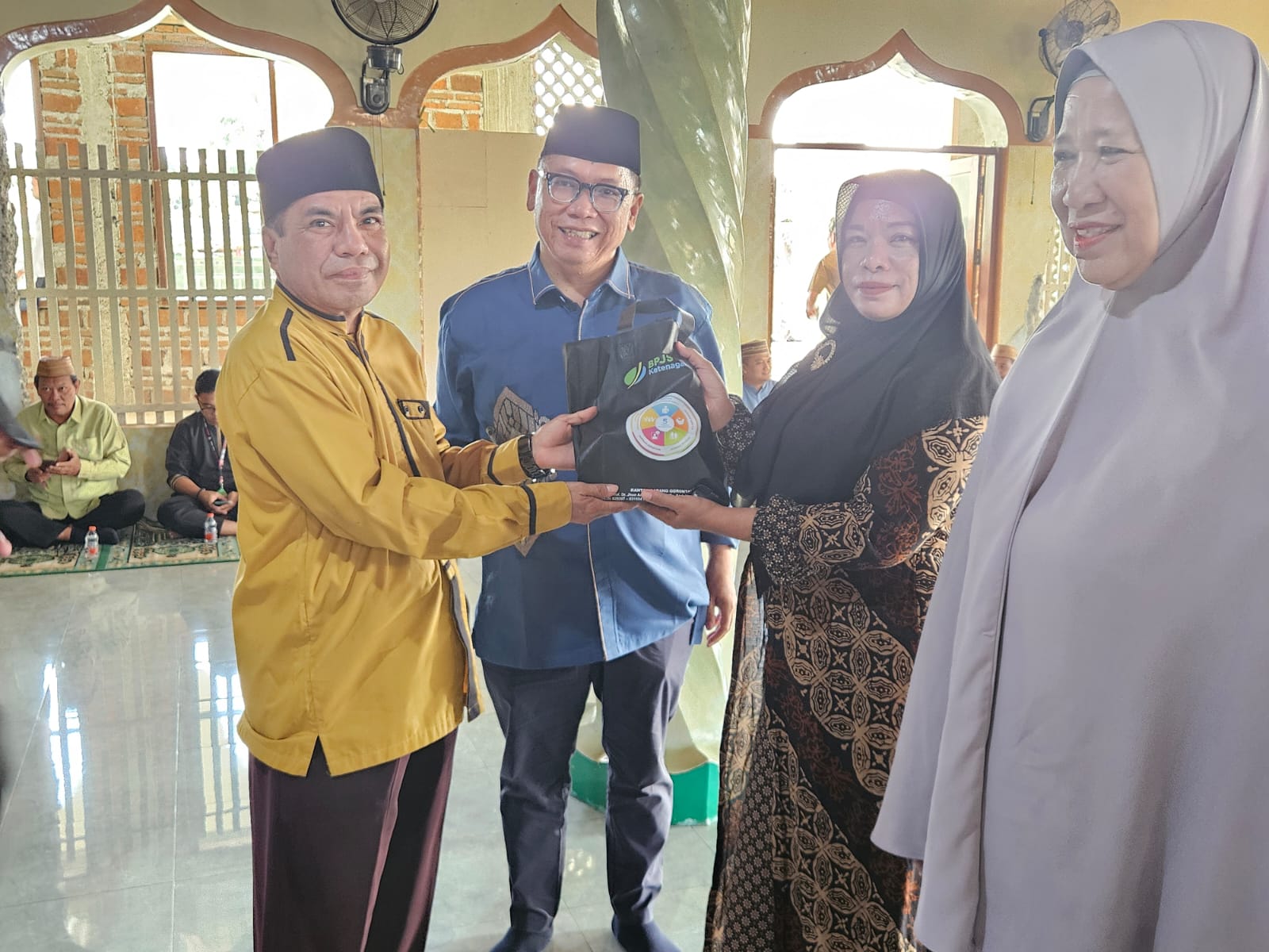 Navigasi Iman di Telaga Jaya, Sanco Simanullang Sosialisasikan Pentingnya Jaminan Sosial