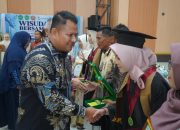 Wabup Asahan Hadiri Wisuda STIKes Asyifa Kisaran