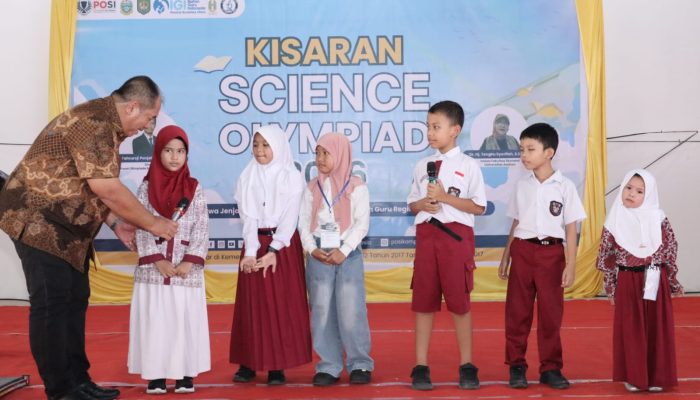 Bupati Asahan, Taufik Zainal Abidin SSos MSi hadiri Kisaran Science Olympiade 2026 tingkat SD/MI, SMP/MTs, SMA/SMK dan Guru se Sumut di Universitas Asahan (UNA), Minggu (11/10). 